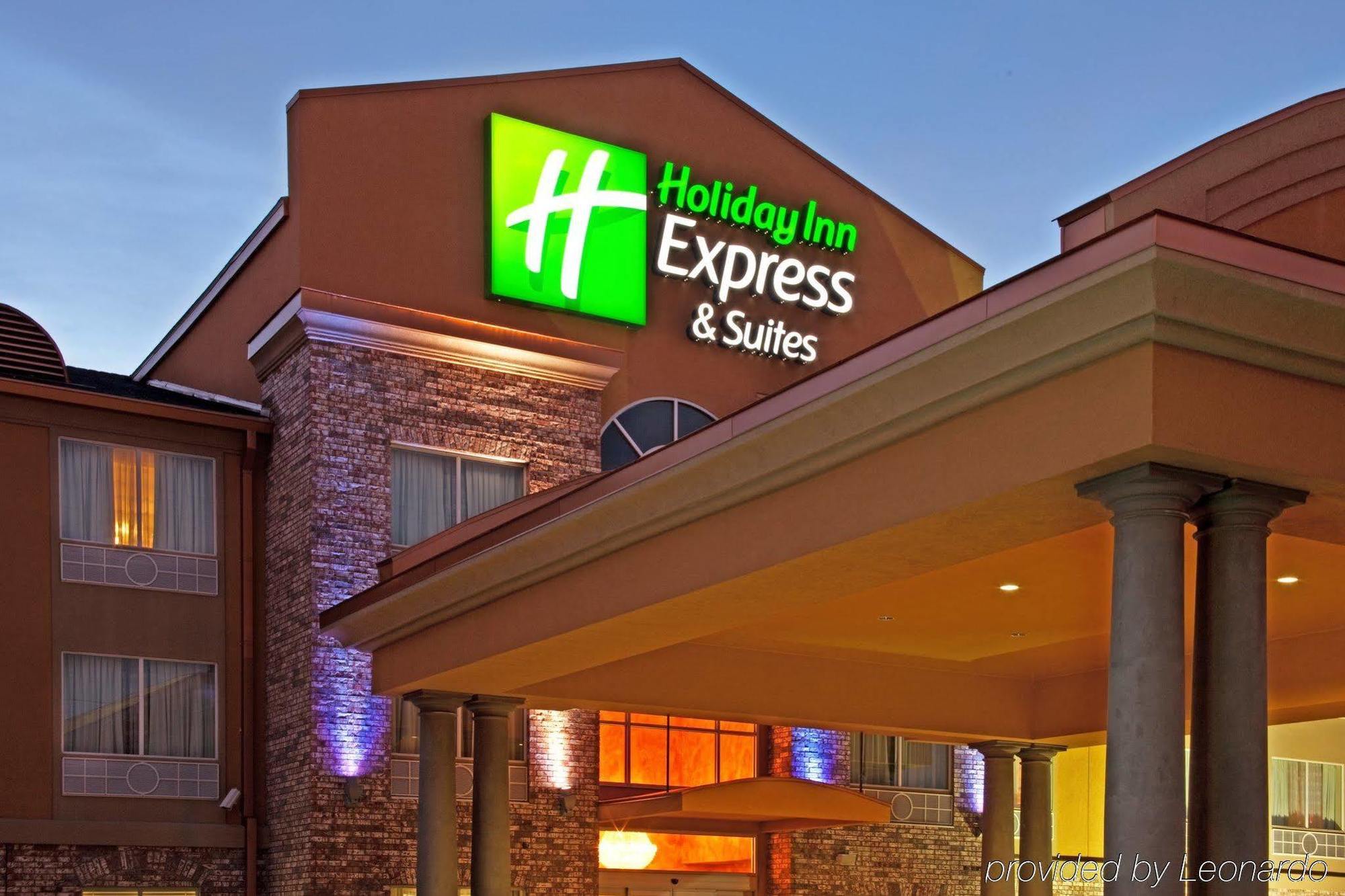 Holiday Inn Express & Suites Lafayette South By Ihg Exterior foto